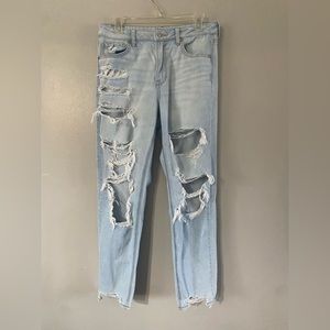 American Eagle strigid distressed jeans size 8